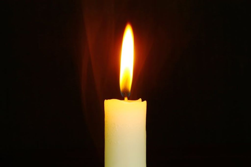 Pixabay באתר PEXELS נר
