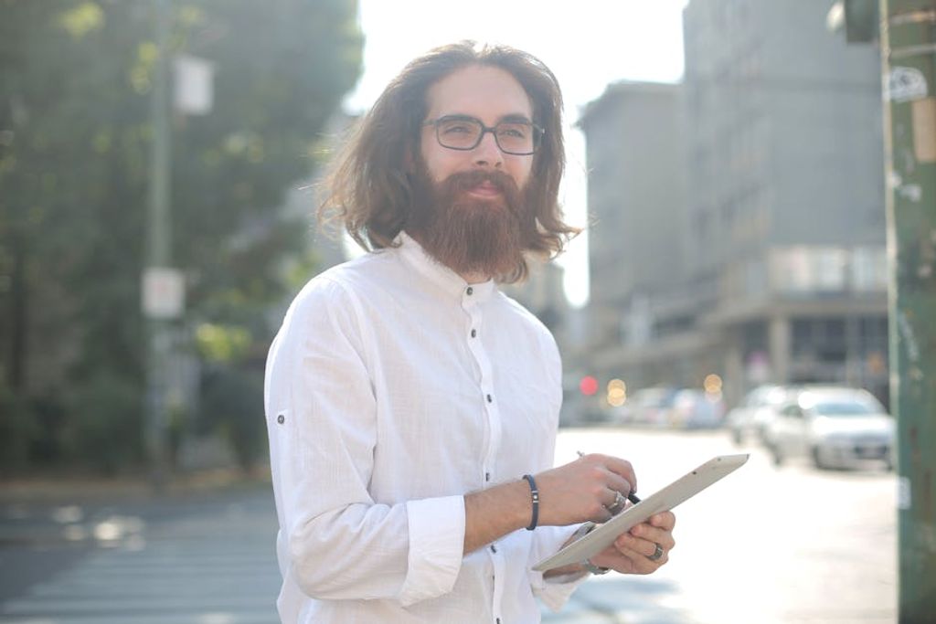 Andrea Piacquadio באתר PEXELS האומץ לעמוד על שלך: איך לשמור על האותנטיות בעולם המקצועי